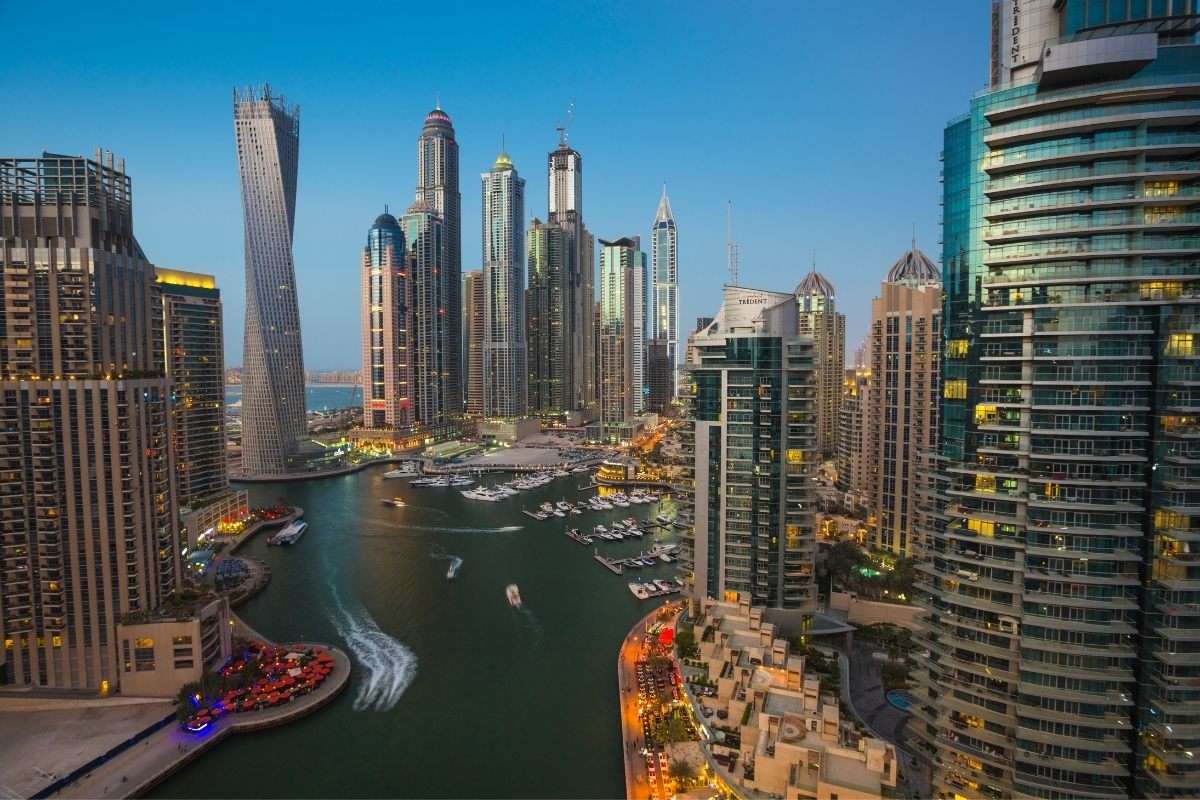 2026 Yılında Dubai Serbest Bölgede Şirket Kurmak